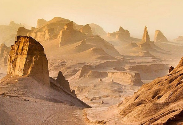 Top 7 Iran Deserts